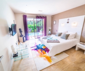 Suite avec Jacuzzi – Villa Peacock